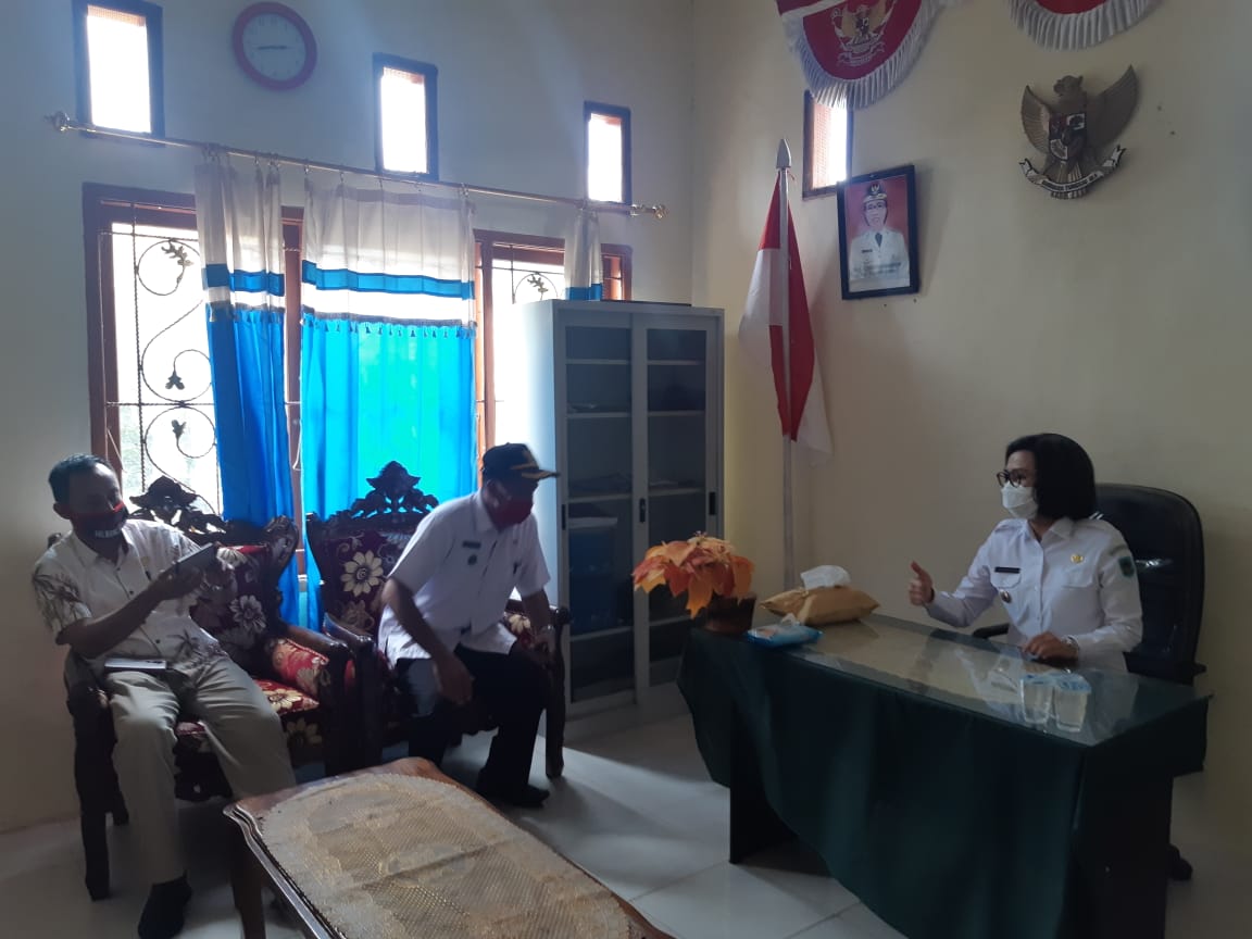 Bawa Semangat ‘ODSK’, Yasti Jawab Keluhan Warga di 4 Desa Kecamatan Lolayan